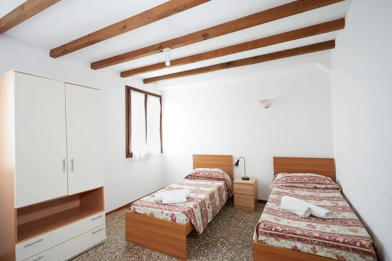 Hostel Ostello Amdg Wenecja Włochy